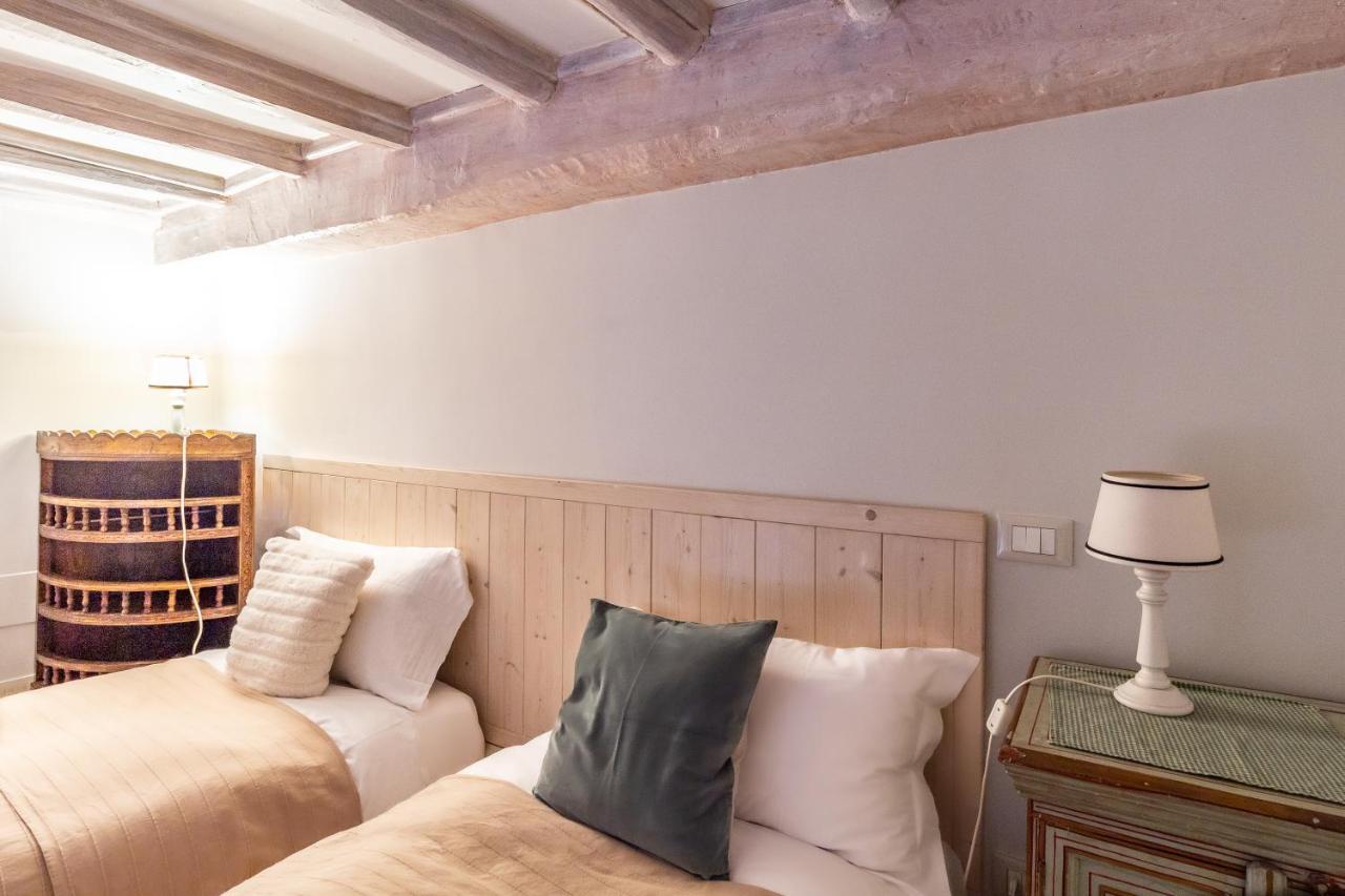 Ferienhaus Monserrato Historical By Campo De' Fiori